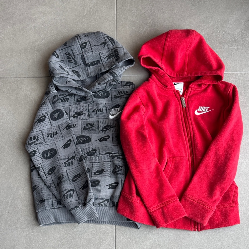 Boys Nike Hooded Sweatshirts size 5/6